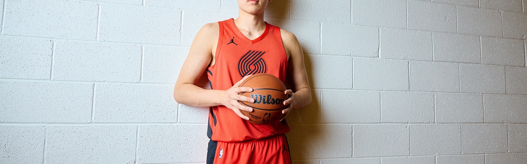 APP下载-媒体人评中国篮球新星：姚明之后，杨瀚森领跑NBA选秀预期